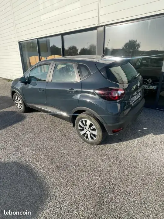 Renault Captur 2017 photo 3