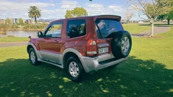 Mitsubishi Pajero 2003 photo 5