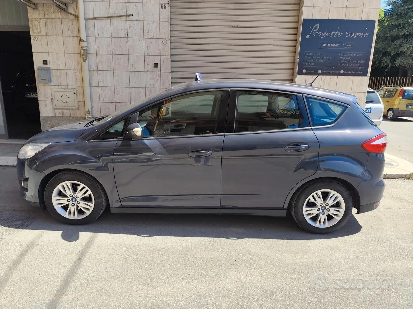 Ford C-Max 2013 photo 2