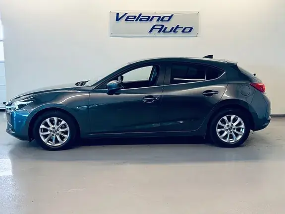 Mazda 3 2018 photo 3