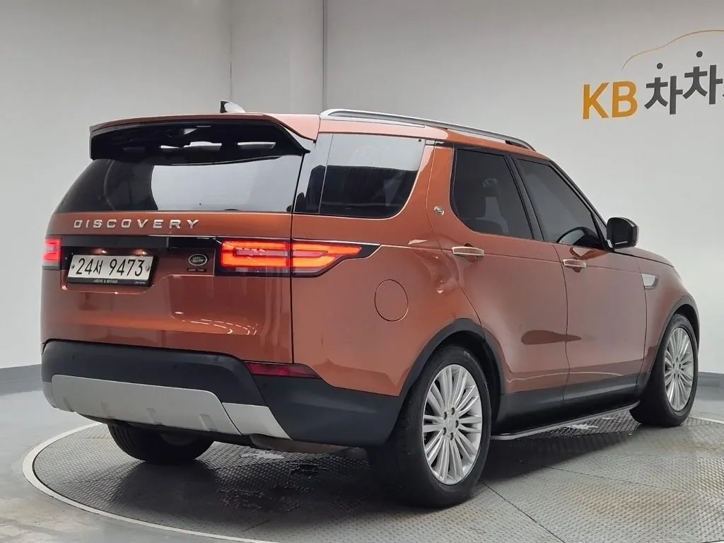 Land Rover Discovery 2018 photo 3