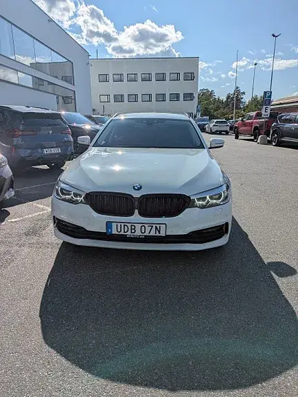 BMW 520D 2020 photo 2