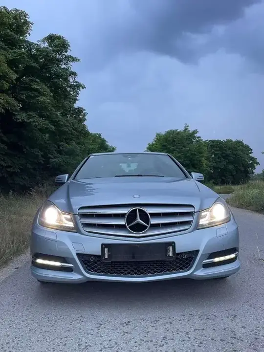 Mercedes-Benz C-Class 2013 photo 2