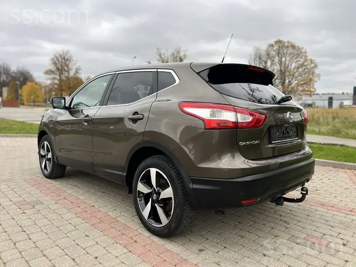 Nissan Qashqai 2015 photo 5