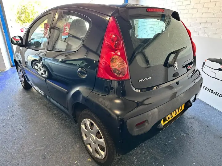 Peugeot 107 2010 photo 3