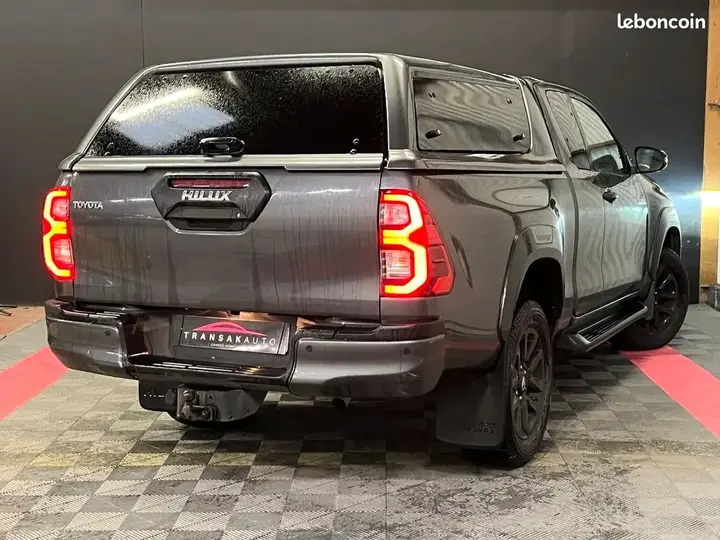 Toyota Hilux 2022 photo 5