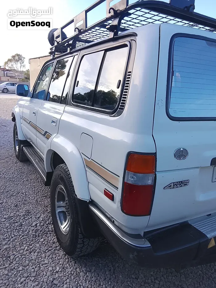 Toyota Land Cruiser 1995 photo 3