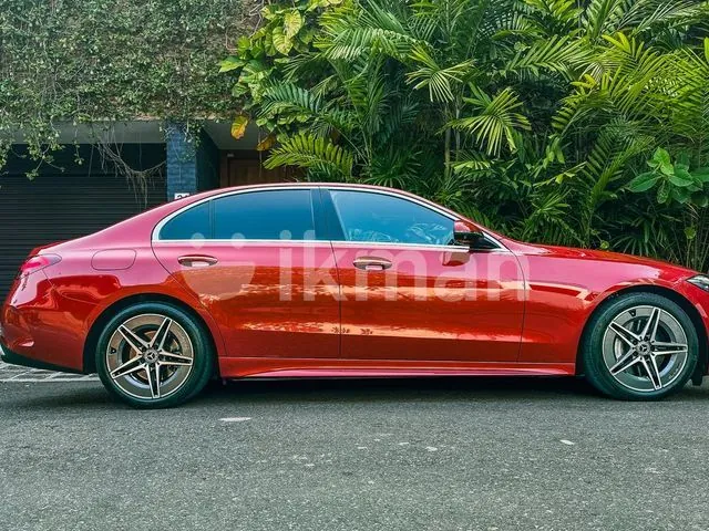 Mercedes-Benz C200 2023 photo 2
