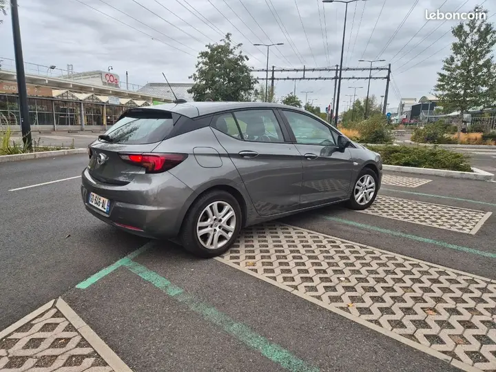 Opel Astra 2021 photo 5