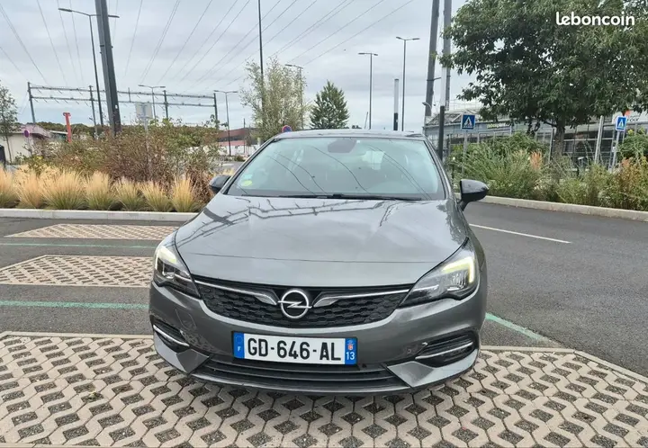 Opel Astra 2021 photo 4