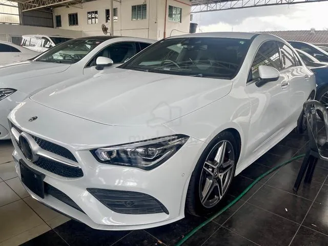 Mercedes-Benz Cla200D Amg