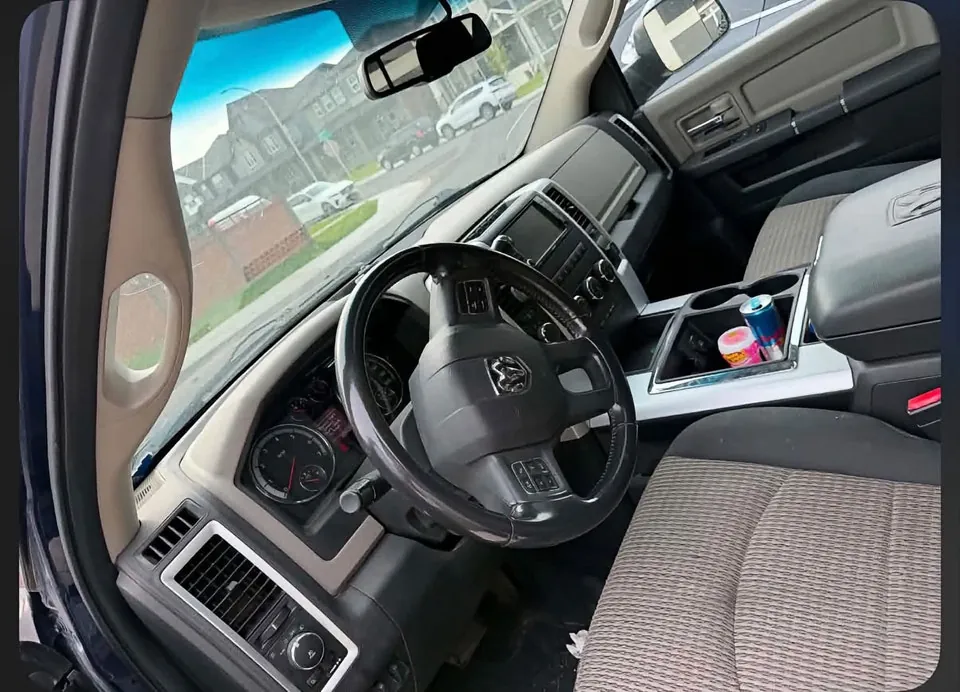 Dodge Ram 2500 2012 photo 3