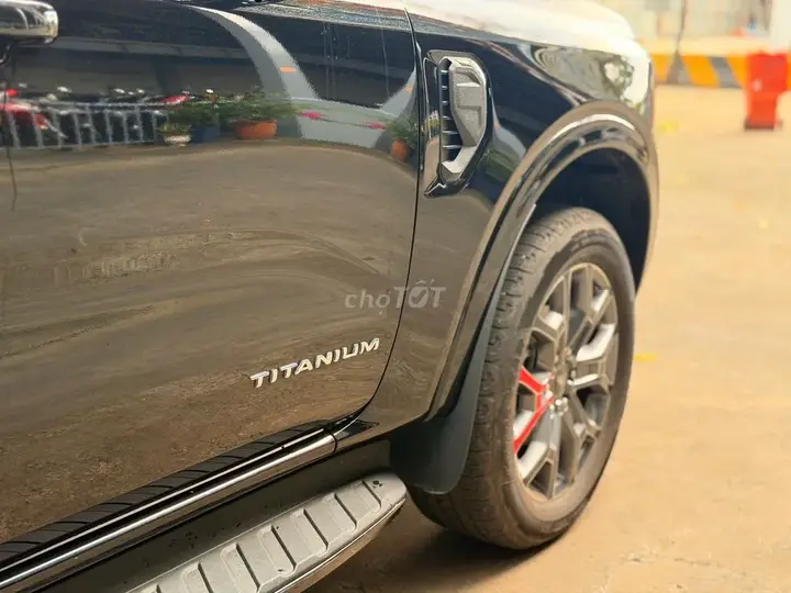 Ford Everest 2024 photo 4