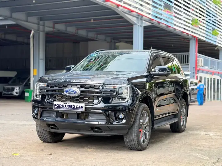 Ford Everest 2024 photo 3