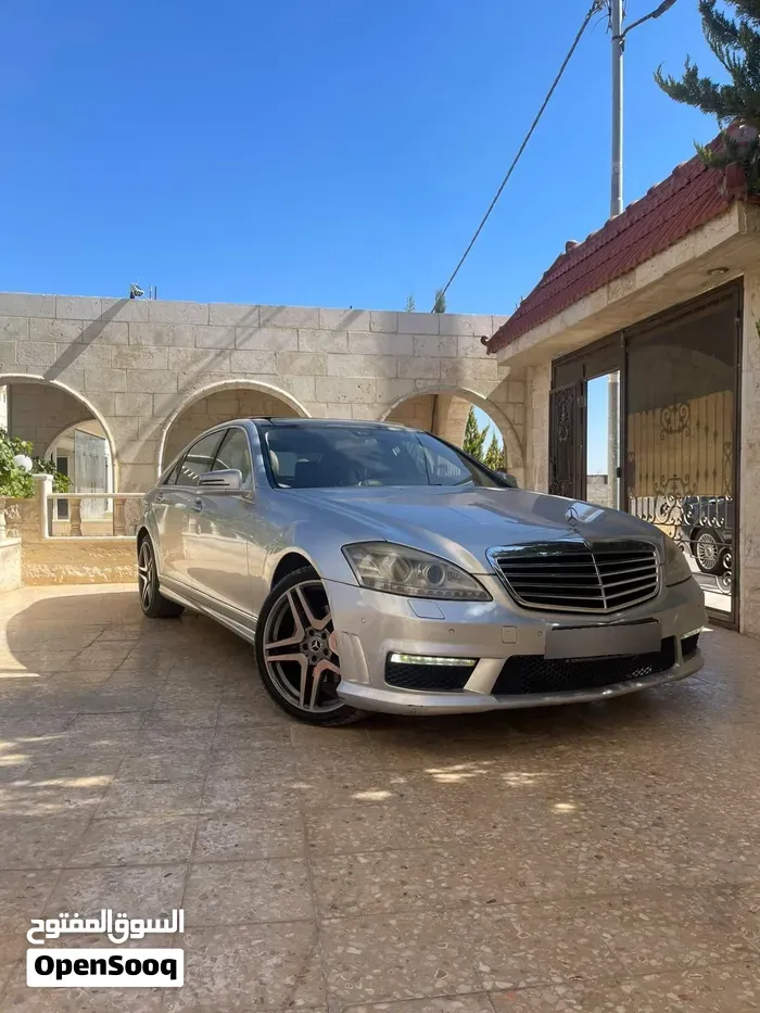 Mercedes-Benz S-Class 2010 photo 2