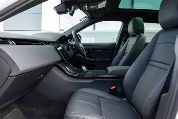 Land Rover Range Rover Evoque 2026 photo 4