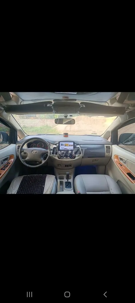 Toyota Innova