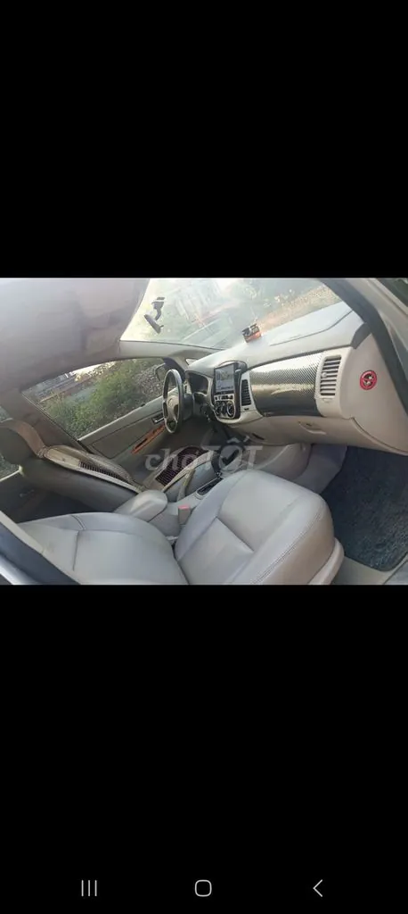 Toyota Innova 2009 photo 3