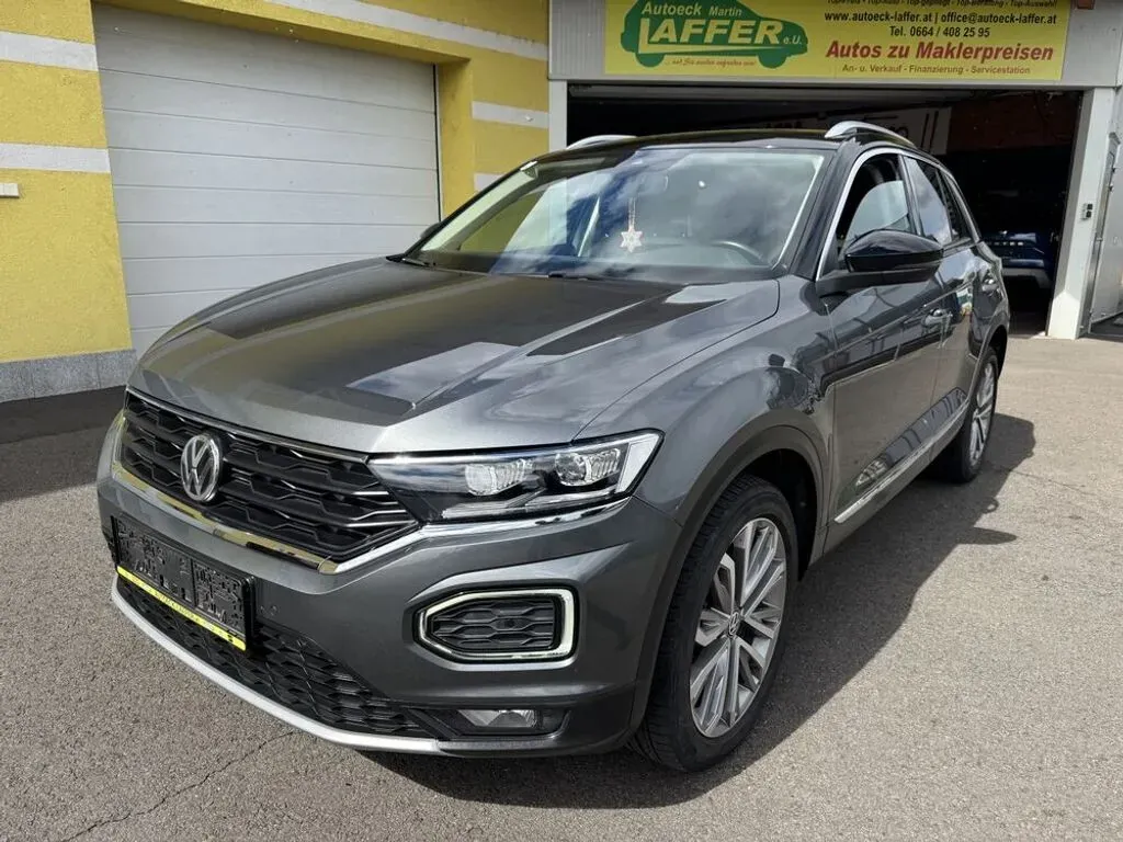 Volkswagen T-Roc 2019 photo 2