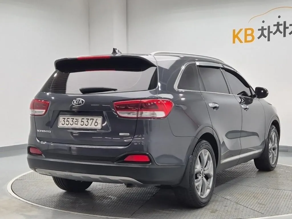 Kia Sorento 2016 photo 3