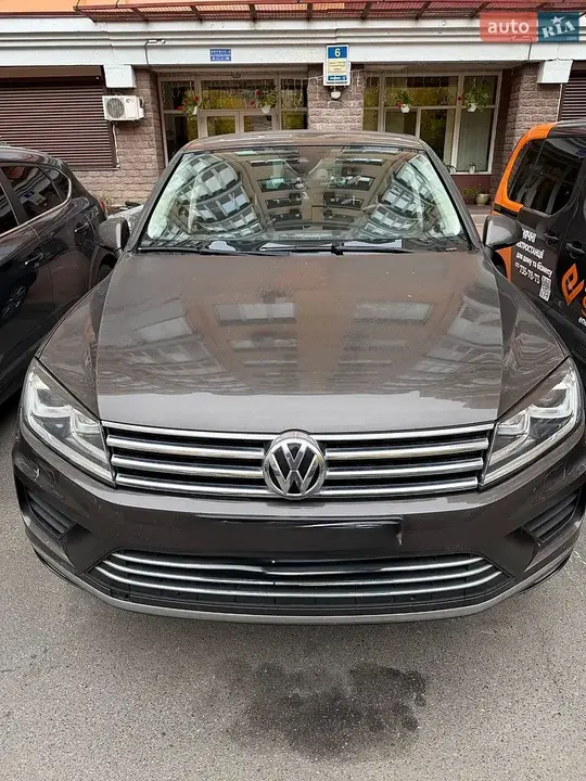 Volkswagen Touareg