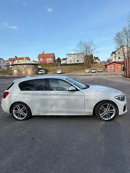 BMW 118D 2017 photo 4