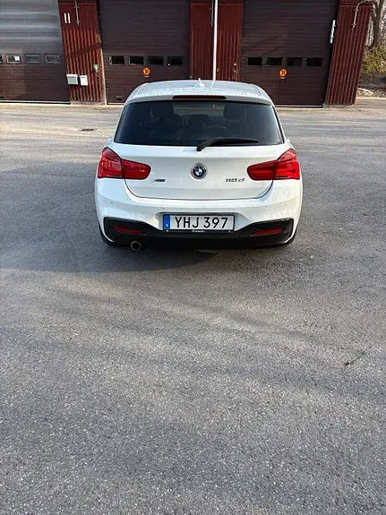 BMW 118D 2017 photo 3