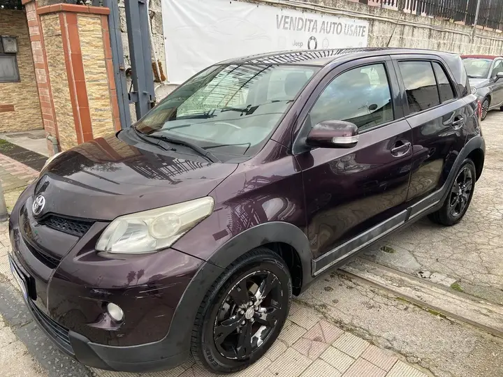 Toyota Urban Cruiser 2009 photo 2