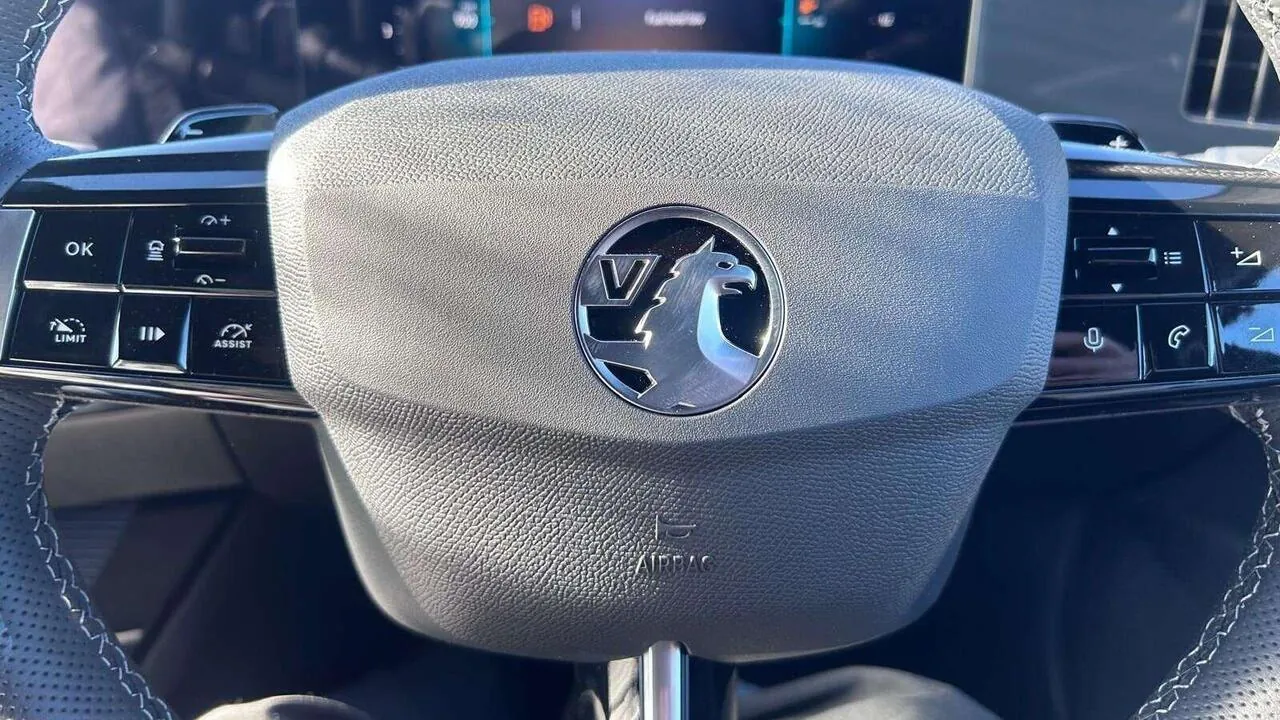 Vauxhall Astra 2026 photo 2