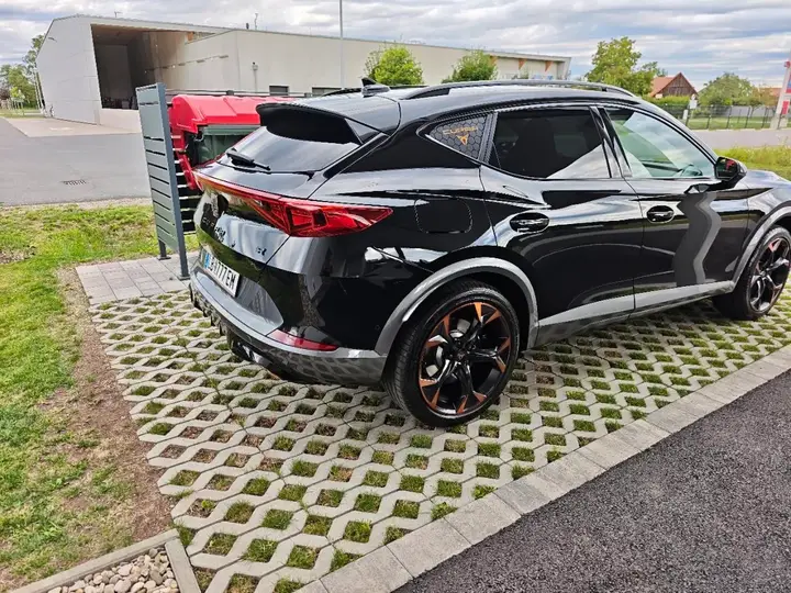 Cupra Formentor 2021 photo 3