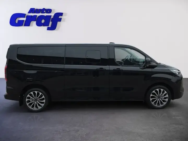 Ford Tourneo photo 3