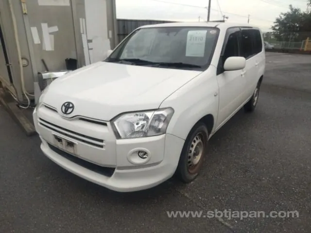 Toyota Succeed 2017 photo 2
