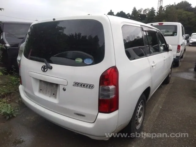 Toyota Succeed 2017 photo 3