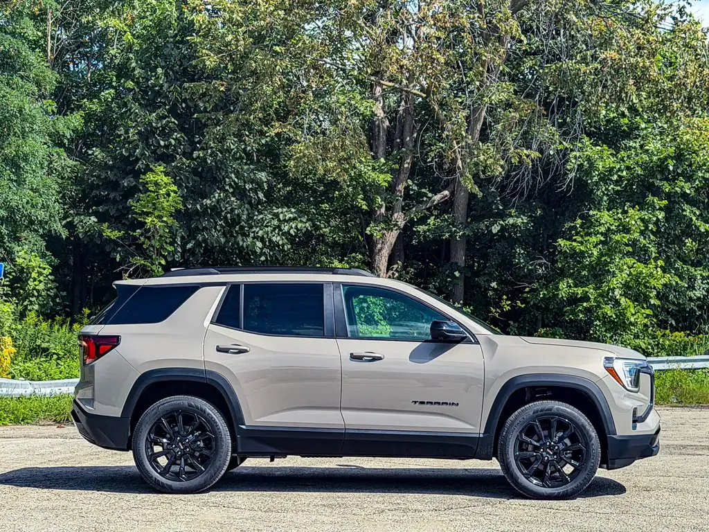 GMC Terrain 2027 photo 5