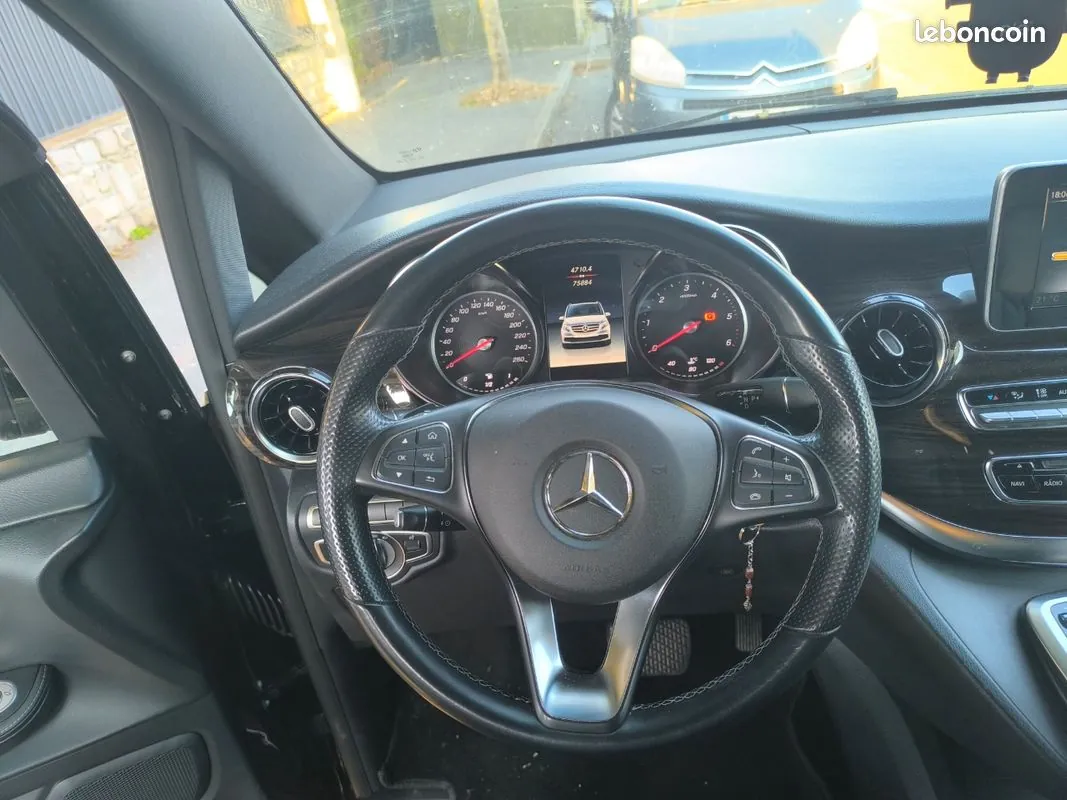 Mercedes-Benz V 2020 photo 3