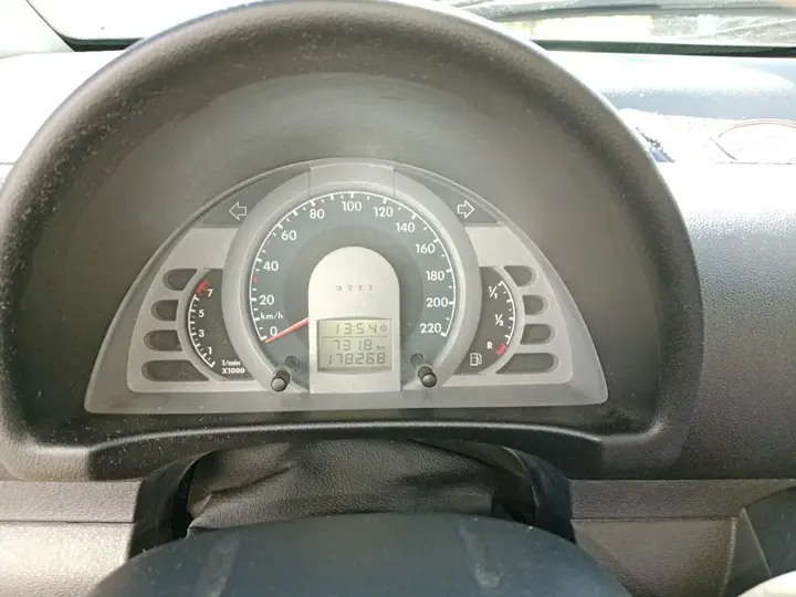 Volkswagen Fox 2005 photo 2
