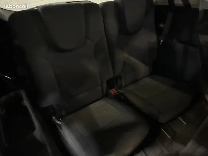 Kia Carens 2016 photo 4