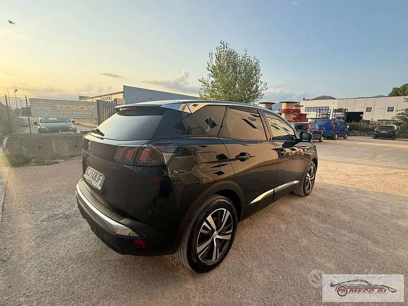 Peugeot 3008 2022 photo 4
