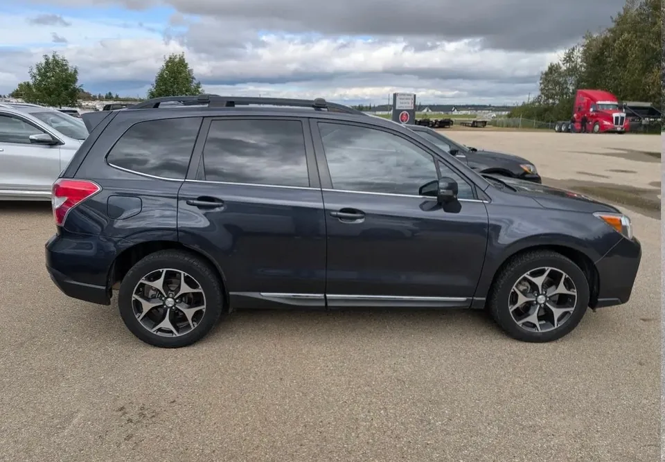 Subaru Forester 2016 photo 3