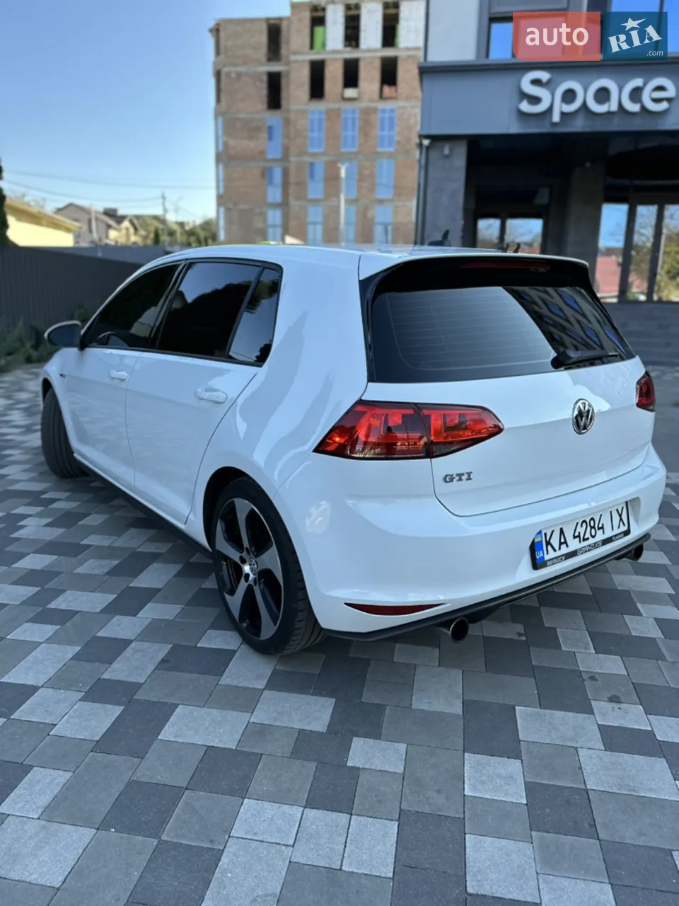 Volkswagen Golf Gti 2016 photo 3