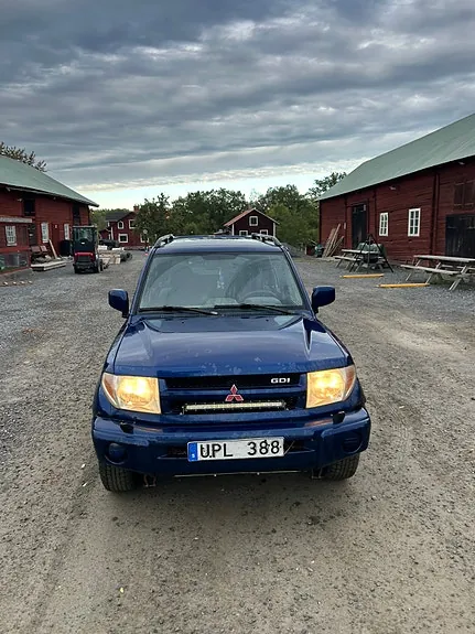 Mitsubishi Pajero Pinin 2004 photo 3
