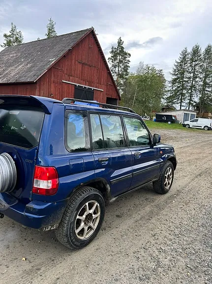 Mitsubishi Pajero Pinin 2004 photo 5