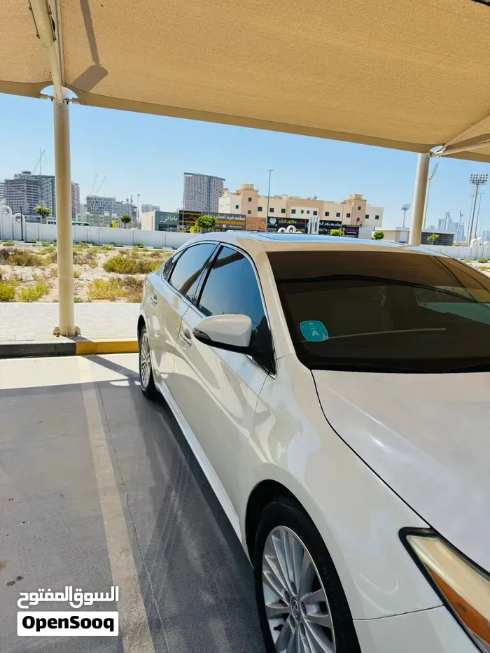 Toyota Avalon 2013 photo 3