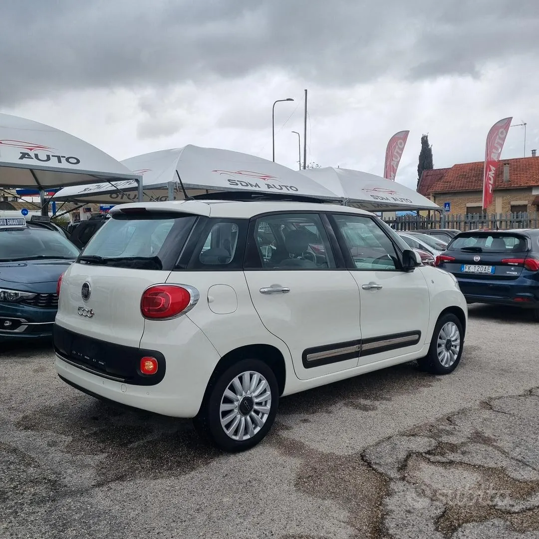 Fiat 500L 2015 photo 2