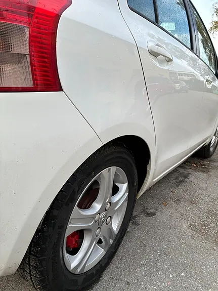 Toyota Yaris 2007 photo 2