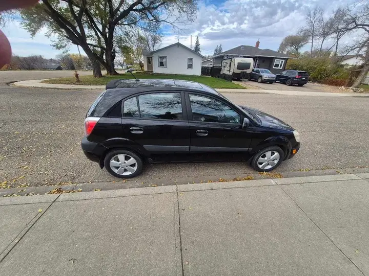 Kia Rio 2008 photo 2