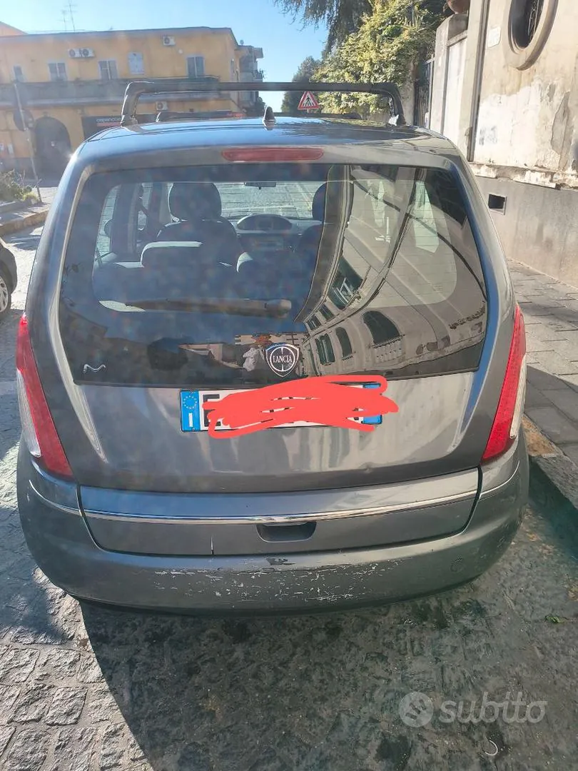 Lancia Musa 2011 photo 2