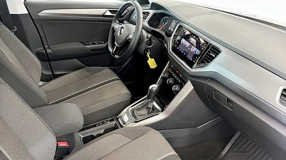 Volkswagen T-Roc 2022 photo 3