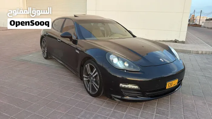 Porsche Panamera 2012 photo 3