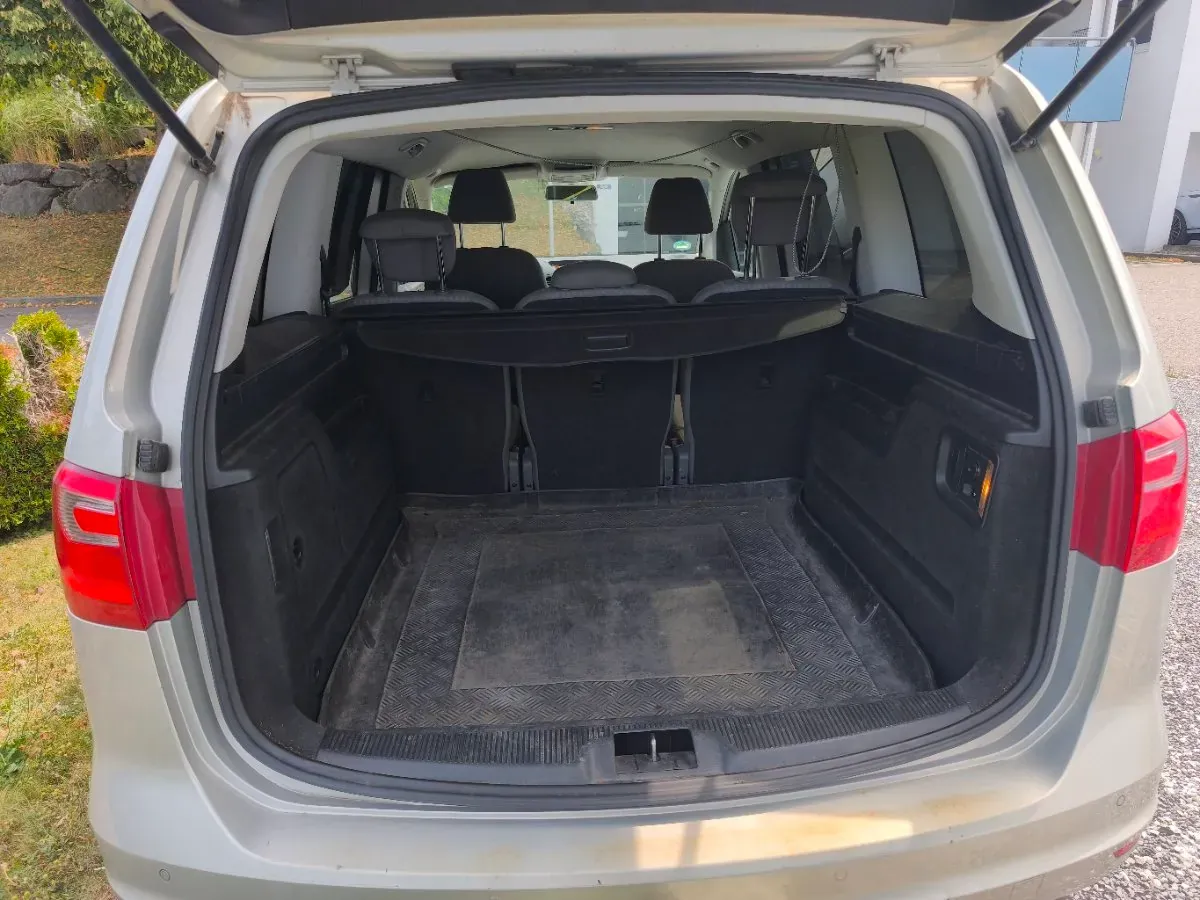 Seat Alhambra 2012 photo 3
